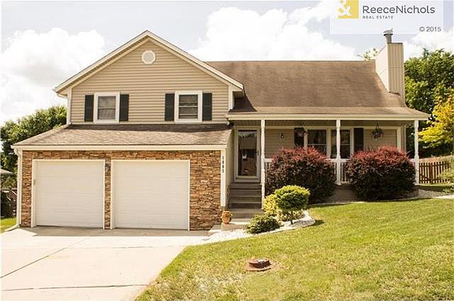 1st image of 1005 SW Foxtail Dr