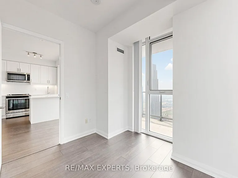 7895 Jane St #3506 — Photo 16