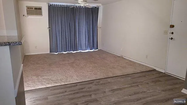 464 Liberty St #206 — Photo 5