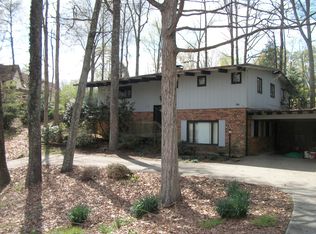 206 Canterbury Rd, High Point, NC 27262