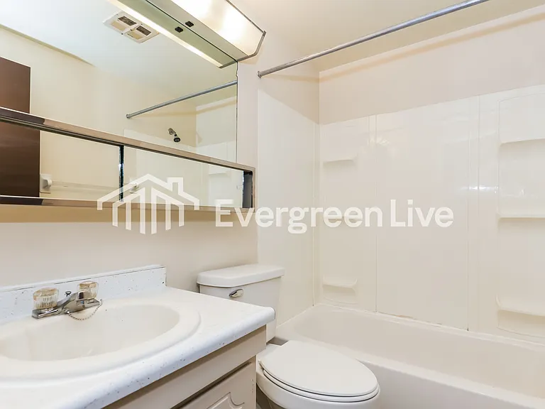 5636 Troy Villa Blvd — Photo 14