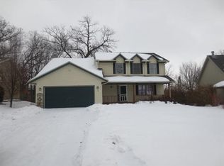 113 Chanticleer Ln SE, Poplar Grove, IL 61065