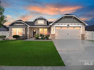 4667 S Cinder Cove Ave, Meridian, ID 83642