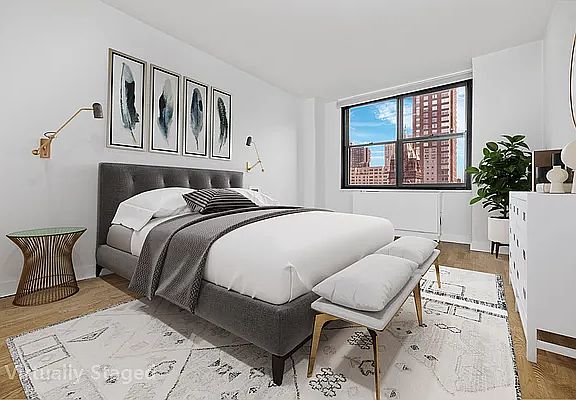 5th image of 301 E 87th St APT 8A