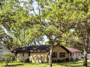 2624 County Road 148, Alvin, TX 77511