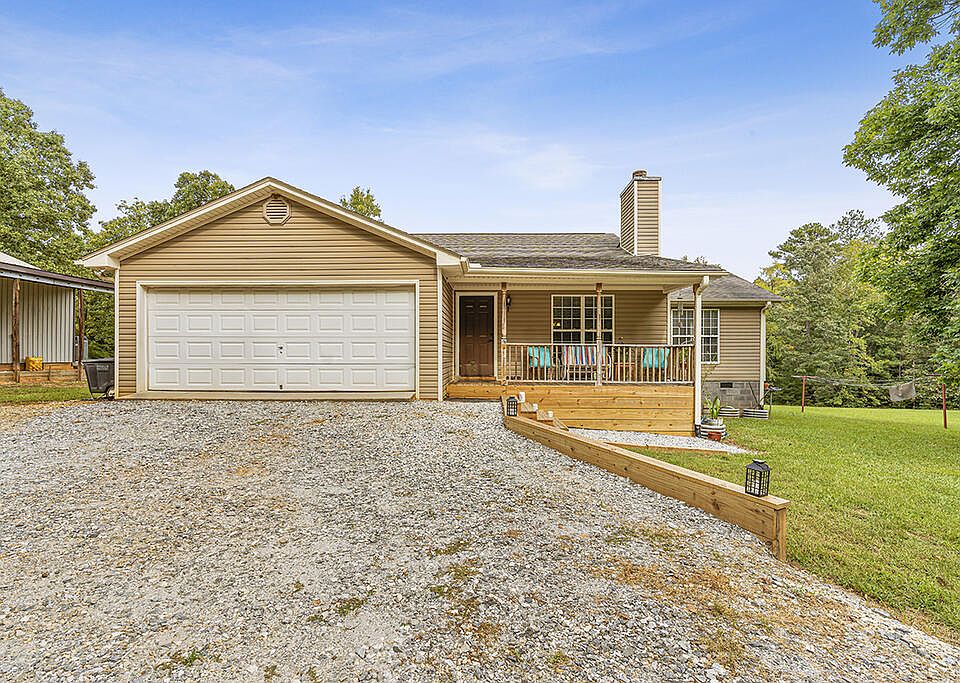 1st image of 112 Hilltrace Dr