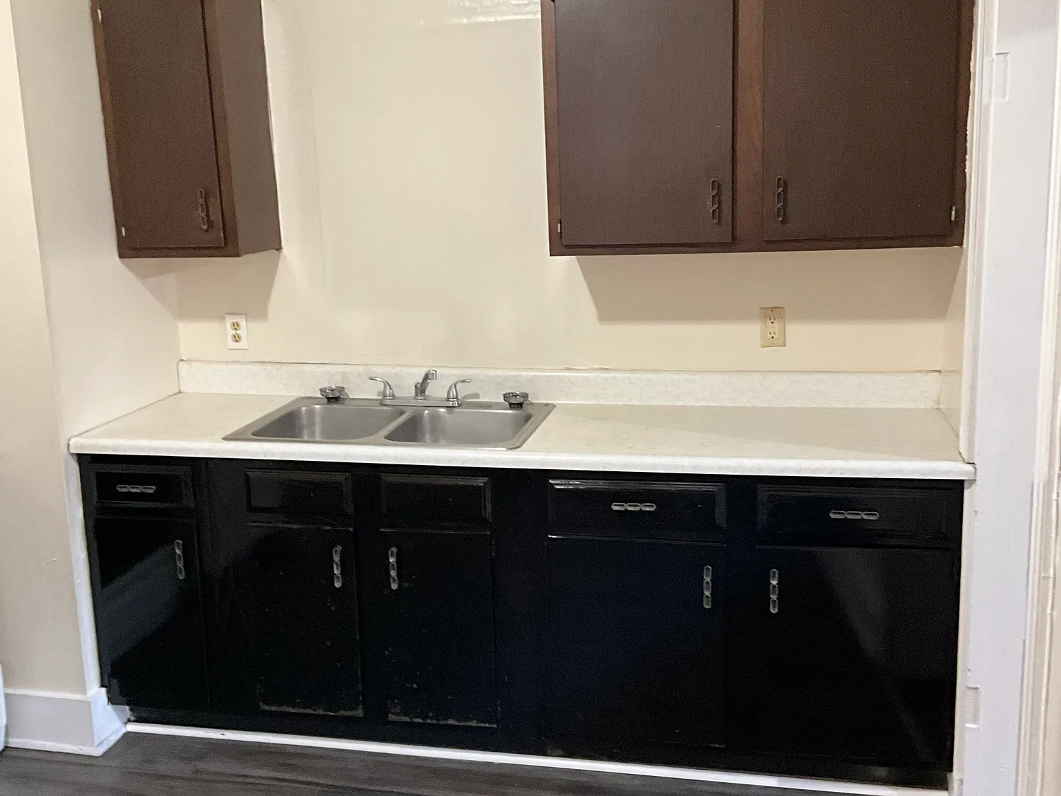 1 bed, $800 — Photo 1