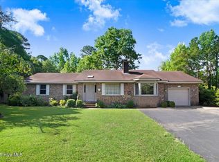 102 Trollingwood Dr, Goldsboro, NC 27534