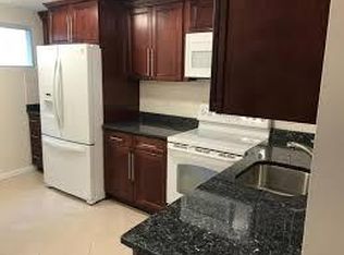 104 Rising Trail Dr #104, Middletown, CT 06457