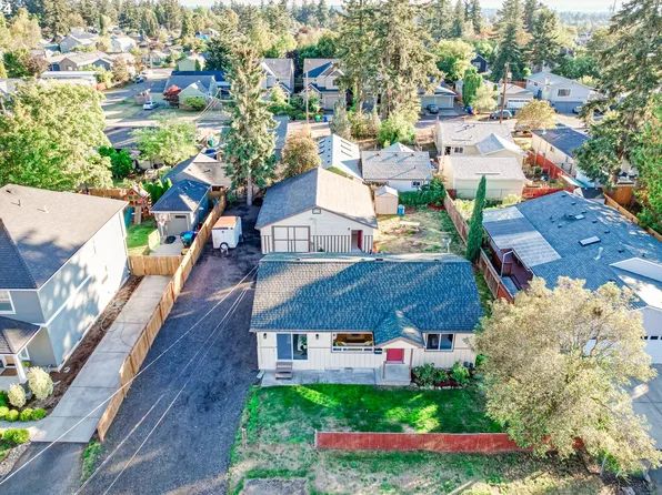 5326 SE Knapp St, Portland, OR 97206