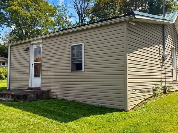 2629 Catherine Dr, Harrisburg, PA 17109