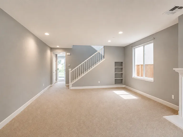 1867 Silk Wood Ln — Photo 21
