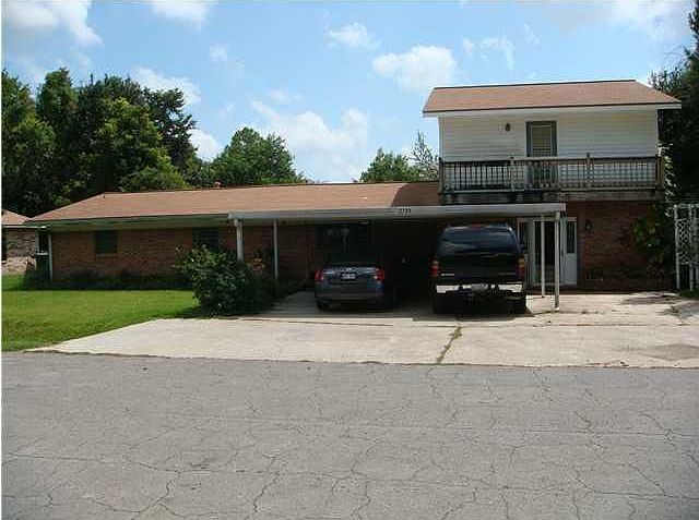 1st image of 2709 Curtis Dr