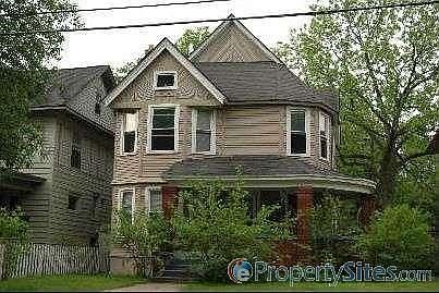 1st image of 1322 Wealthy St SE