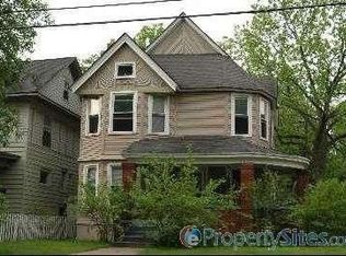1322 Wealthy St SE, Grand Rapids, MI 49506
