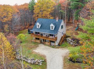 90 Chickadee Ln, Poland, ME 04274