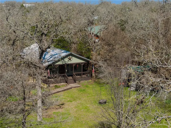 316 Woodvine Ln, Somerville, TX 77879