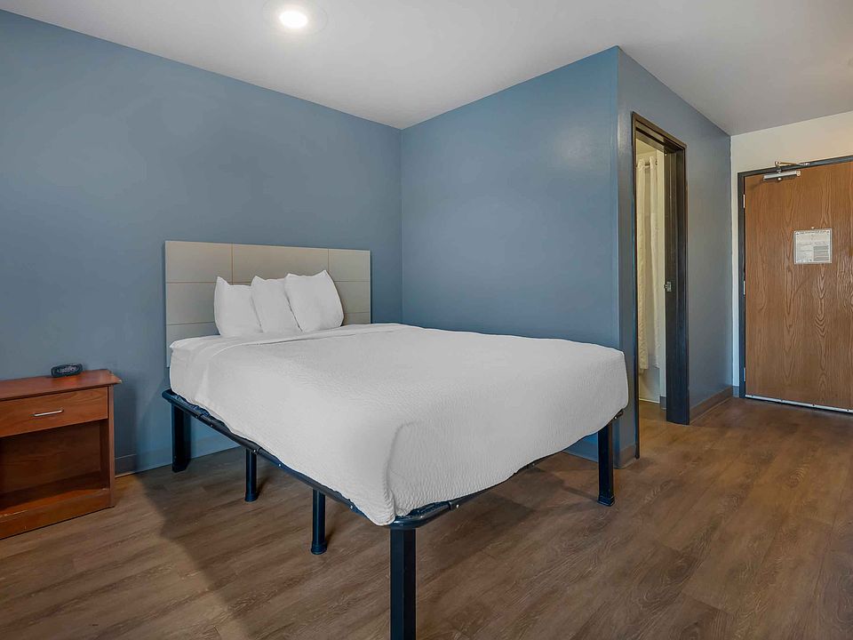 Studio Suite - 1 Full Bed