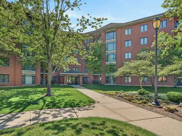 865 E 22nd St APT 228, Lombard, IL 60148
