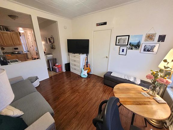 2nd image of 144 17th St APT 10