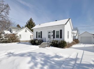 7537 17th Ave, Kenosha, WI 53143