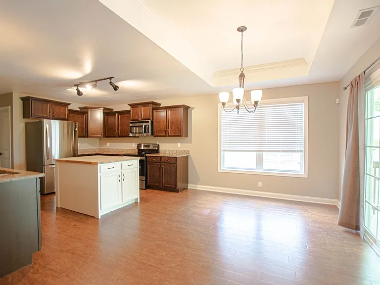 2228 Killington Dr — Photo 7