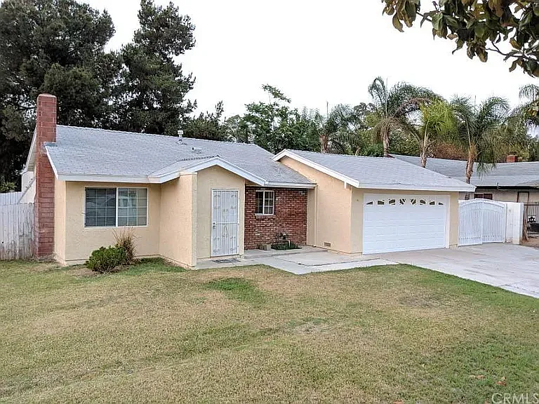 2345 Prospect Ave