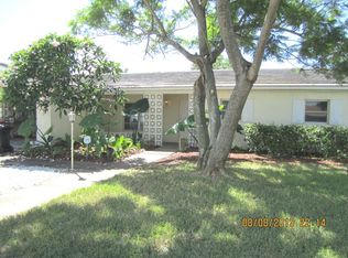550 Lewis Blvd SE, Saint Petersburg, FL 33705