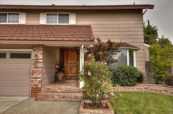 1st image of 1317 Deb Ct