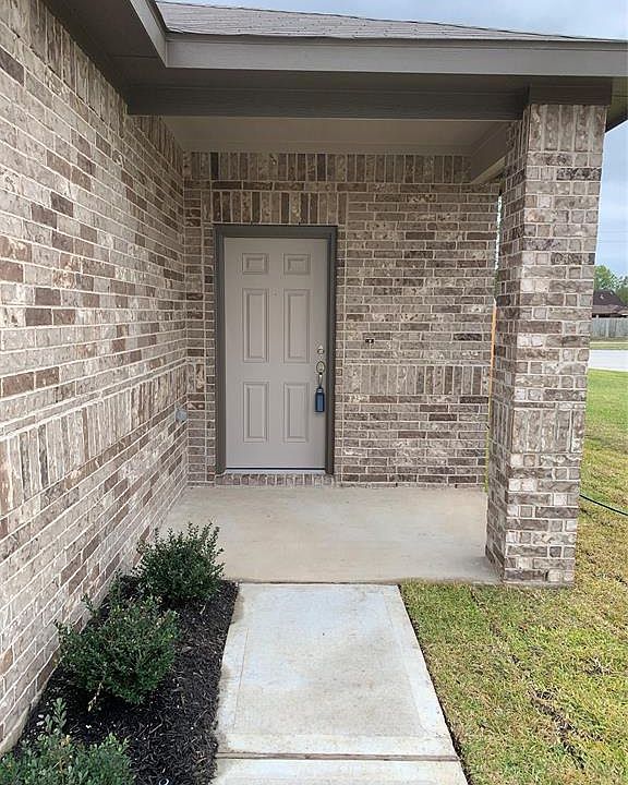 1st image of 2335 Republic Way
