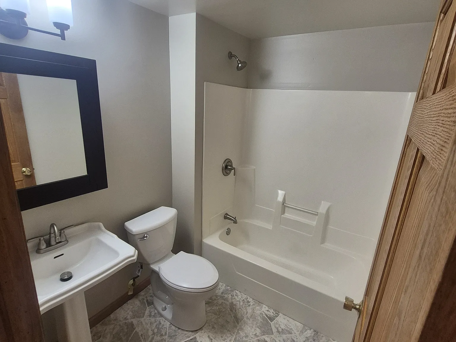 1 bed, 650 sqft, $875 — Photo 1