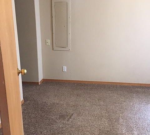 Master bedroom... with walk in closet