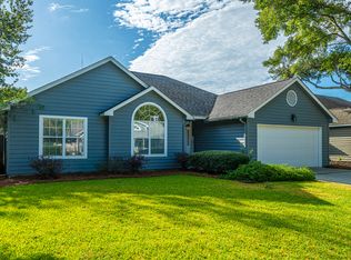 1288 Llewellyn Rd, Mount Pleasant, SC 29464