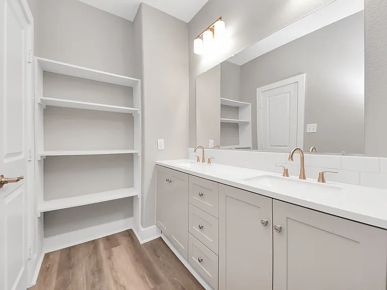 2608 Campbell St #1 — Photo 11