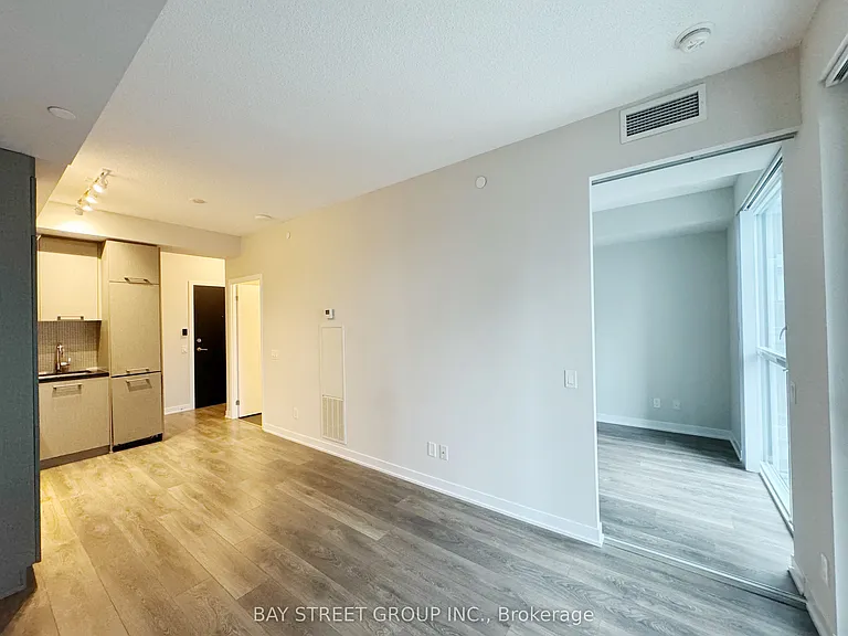 87 Peter St #2501 — Photo 2