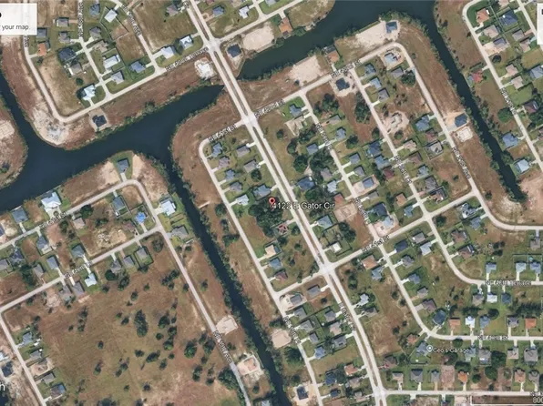 4122 E Gator Cir, Cape Coral, FL 33909