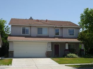 9130 Loganberry Dr, Gilroy, CA