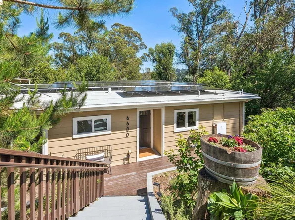 6680 Saroni Dr, Oakland, CA 94611