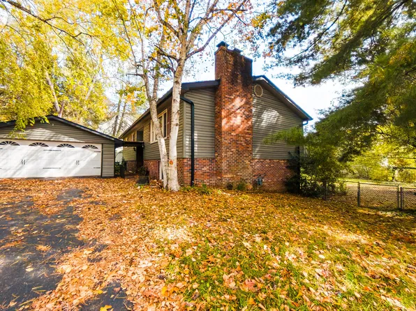 112 Churchill Cir, Bristol, TN 37620