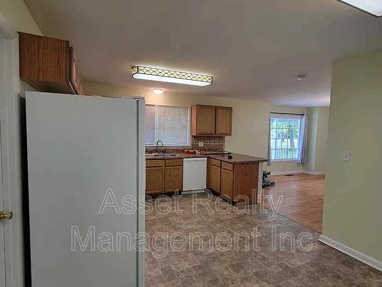 201 Farlow Dr — Photo 15
