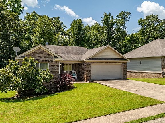 3rd image of 2519 Springhill Village Dr