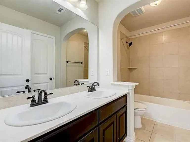 613 Cypress Hill Dr — Photo 16
