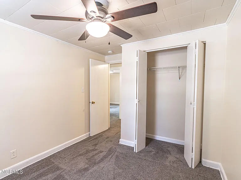 885 S Stephens St — Photo 26