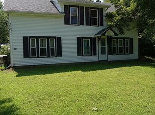 421 Gore Rd, Conneaut, OH 44030