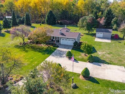 1144 Sixteen Mile Rd, Kent City, MI, 49330