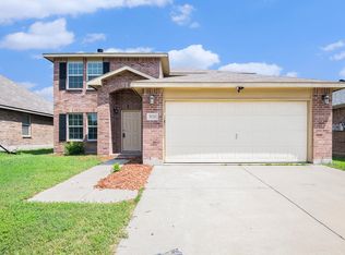 5720 Talons Crest Cir, Fort Worth, TX 76179