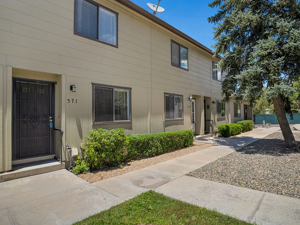 371 Rim Rock Cir