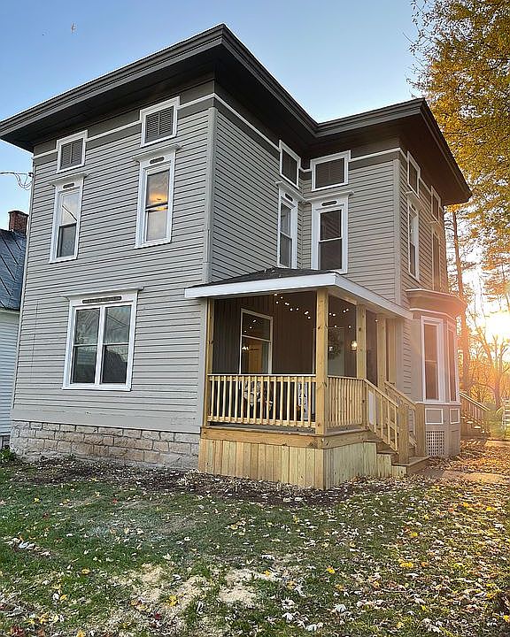 1st image of 7561 Park Ave