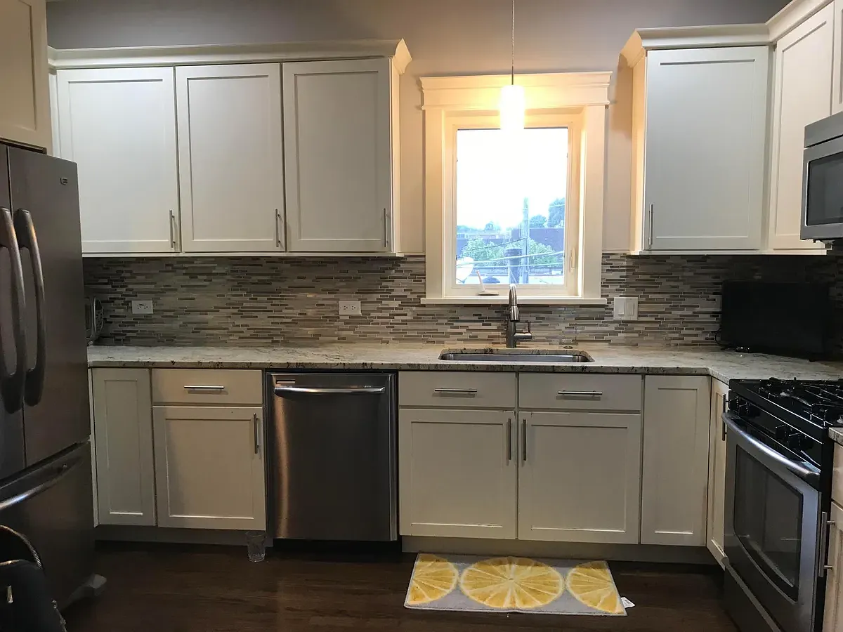 Building Photo - 511 S Lombard Ave #1