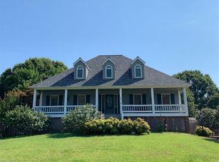 6002 Deer Hunter Ln, Lexington, NC 27295